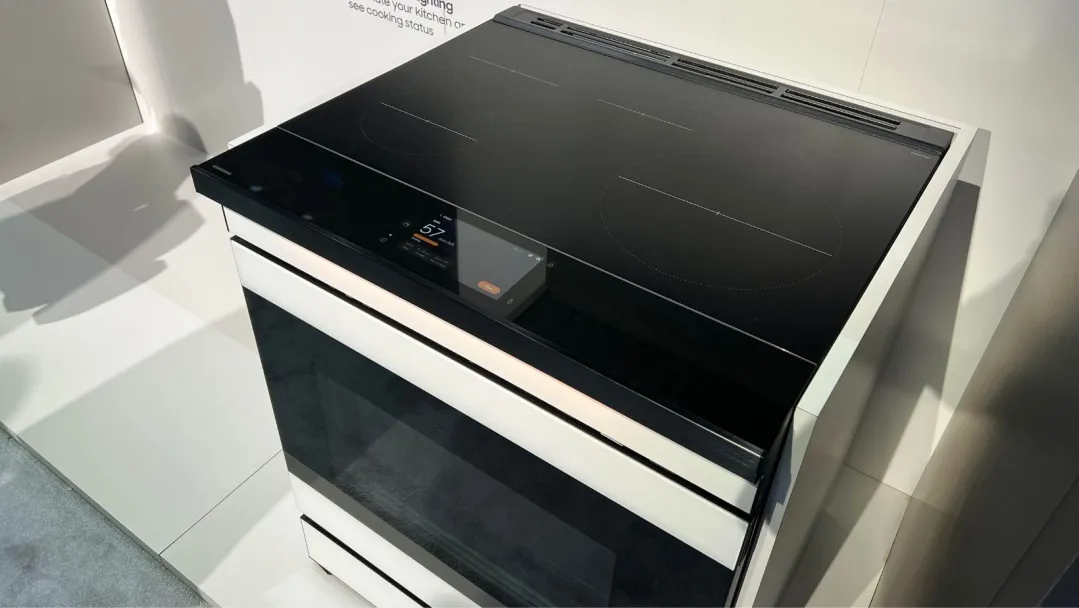 Samsung Bespoke Induction Range in White at CES